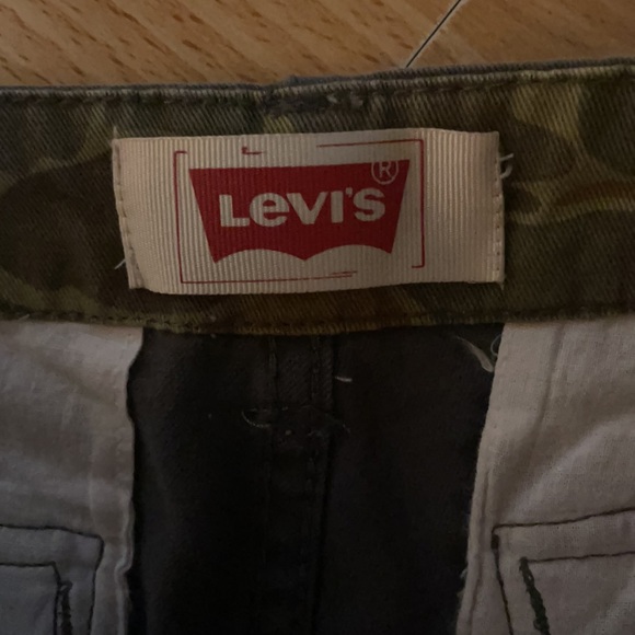 Boys Levi’s cargo pants - Picture 4 of 5